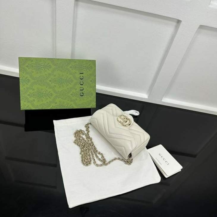 Picture of Gucci Handbags _SKUfw225111779fw